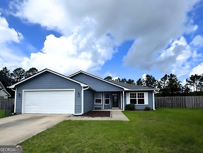 Primary Photo - 435 Creekside Dr