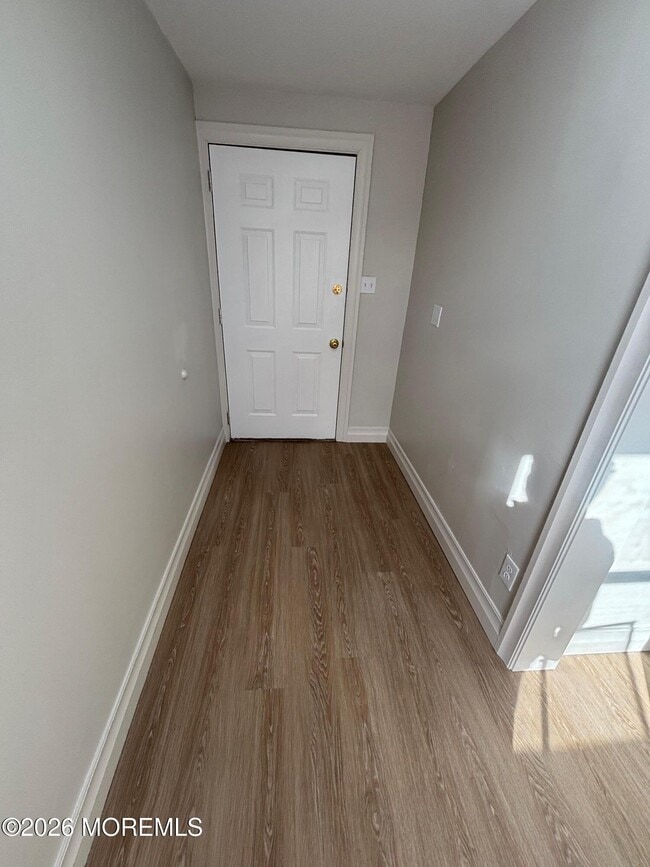 Building Photo - 1701 Tamiami Rd