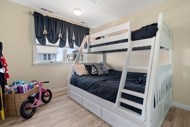 Building Photo - 30 Annapolis Way