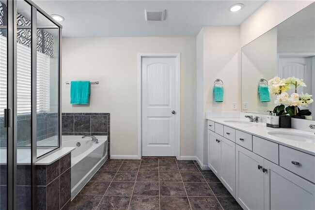 Building Photo - 151 Diamond Point Dr