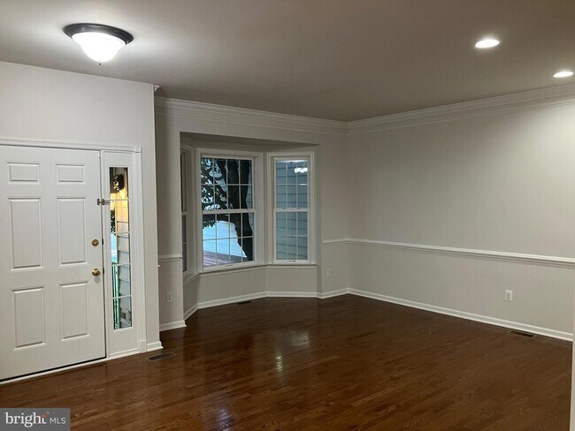 Building Photo - 5622 Arrowfield Terrace