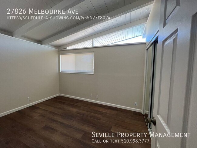 Building Photo - WELCOME HOME! Recently updated Home with 3...