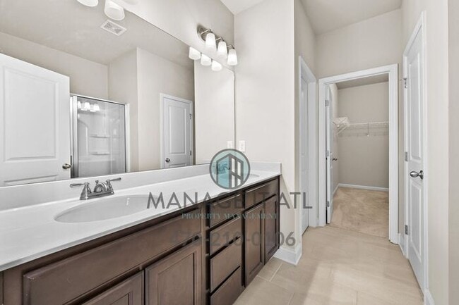 Building Photo - Charming 4-Bedroom Home in Tranquil Gaines...