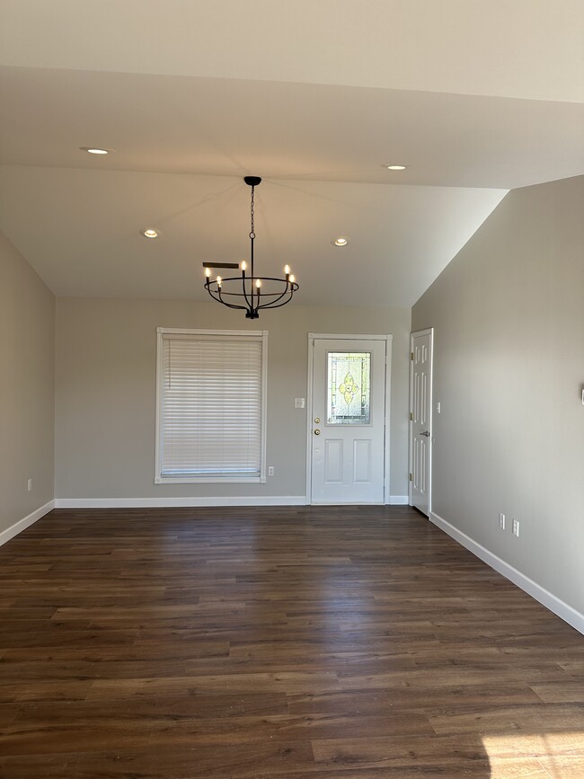 Living Room - 190 Scarlet Oak Dr.