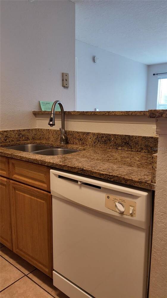 Building Photo - 2209 Antigua Pl