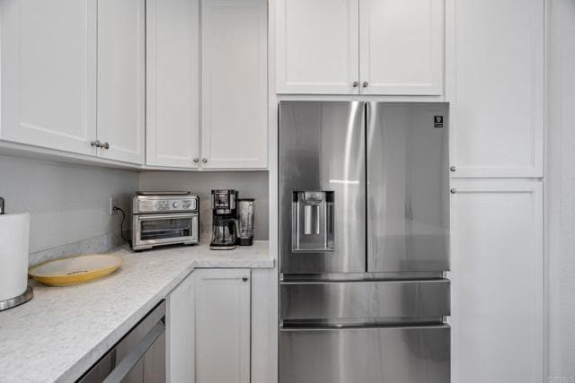 Building Photo - 2175 Honeybee St