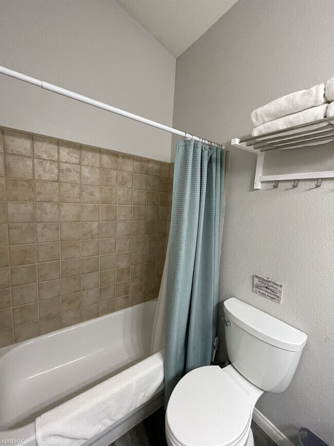 Building Photo - 3 br, 2 bath House - 3636 Lexington Avenue