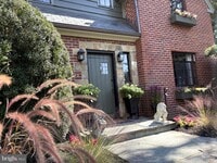 Building Photo - 515 Mt Salem Ave