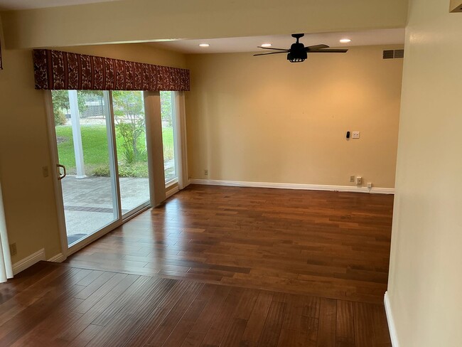 Building Photo - Charming 4 Bedroom 2 Bath 2 Story Home in the City of Fullerton