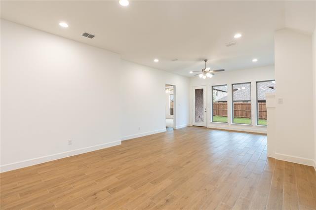 Building Photo - 3115 Elmwood St