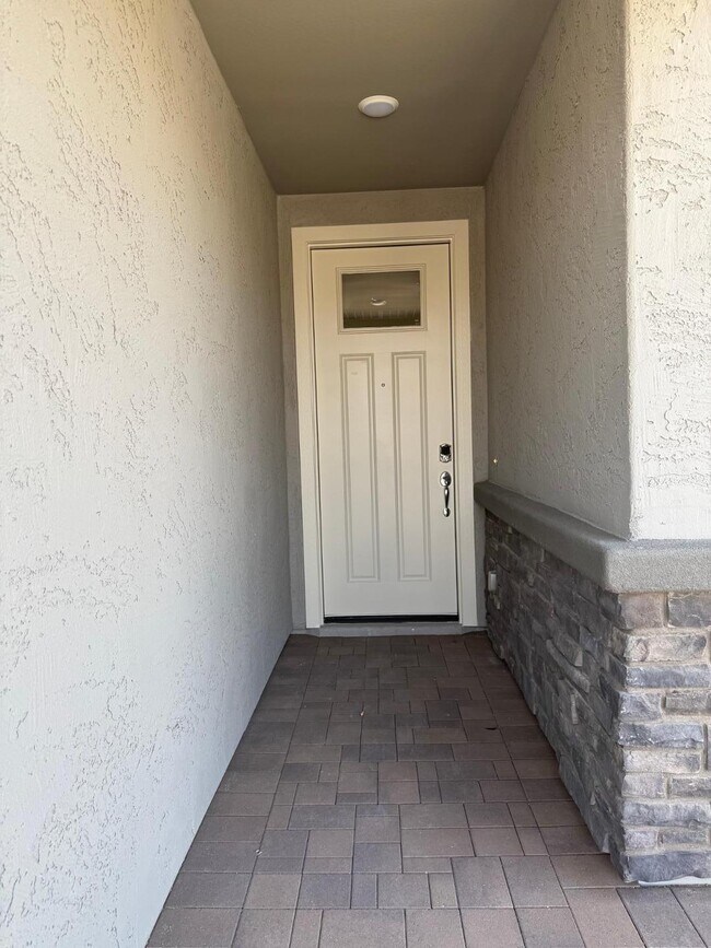 Building Photo - 24245 W Raymond St