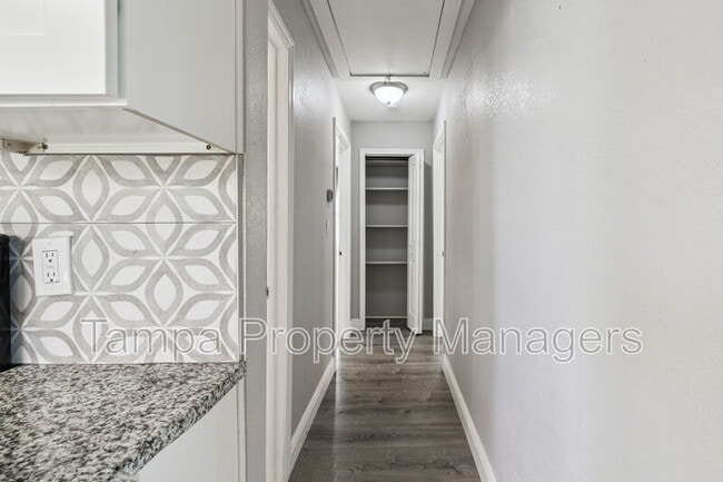 Building Photo - 5408 5th Ave N