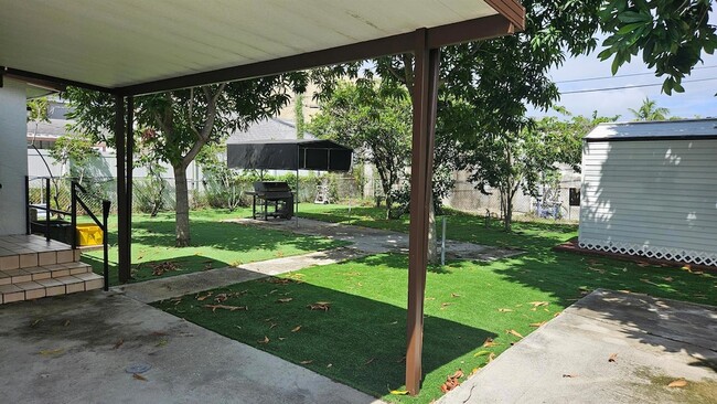 Building Photo - 421 Ardmore Rd