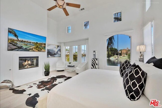 Building Photo - 14 Via Santa Velera