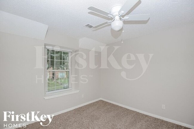 Building Photo - 4402 Santa Fe Ln