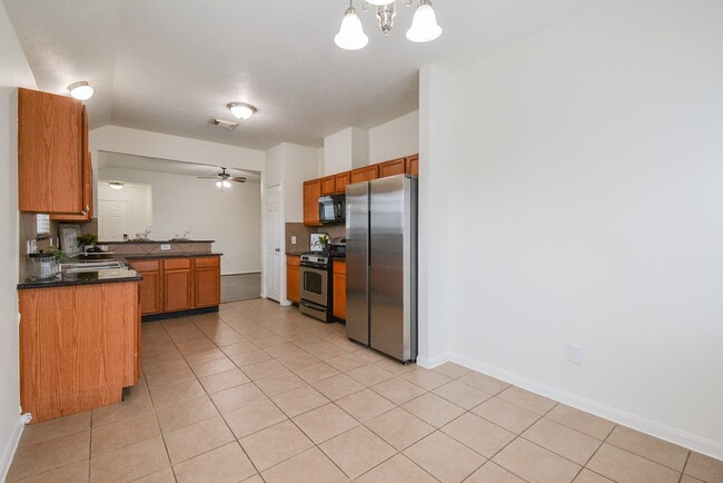 Building Photo - 12718 Boris Cove Trail