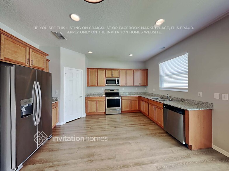 Building Photo - 928 Costa Mesa Ln