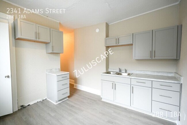 Building Photo - 2341 E Adams St