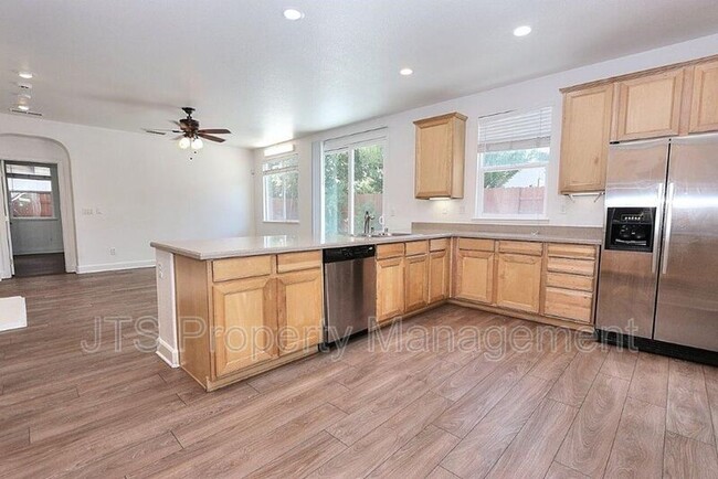 Building Photo - 150 Allaire Cir