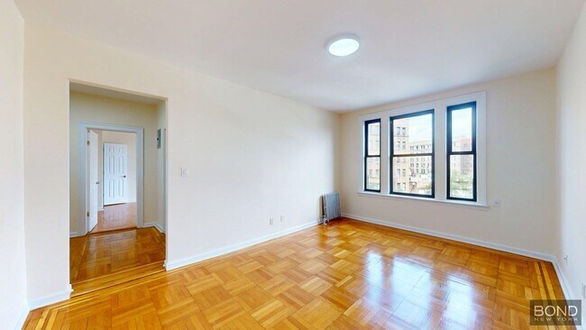 Primary Photo - 620 W 171st St