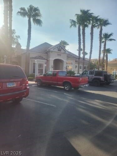 Building Photo - 5855 Valley Dr