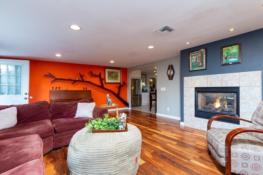 Building Photo - 9336 Willowgrove Ave