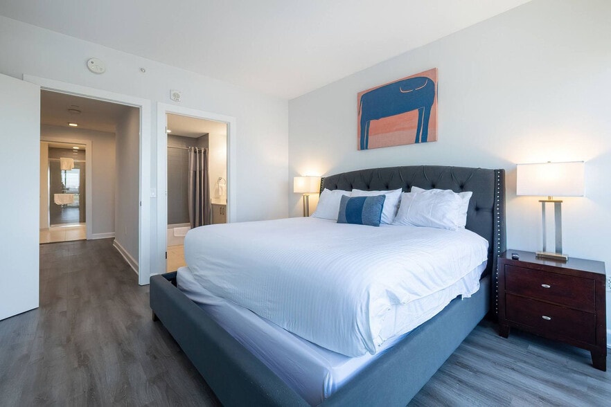 Building Photo - 405 Atlantic St