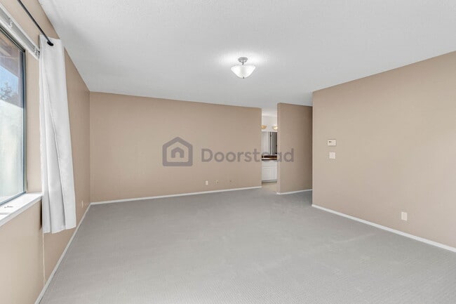 Building Photo - 1362 Casa Ct