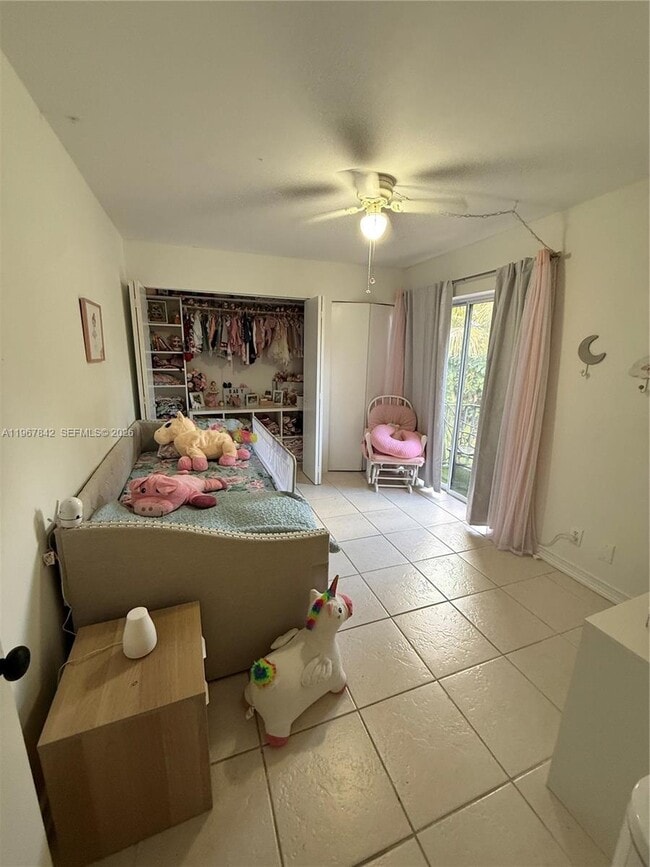 Building Photo - 283 Woodland Rd