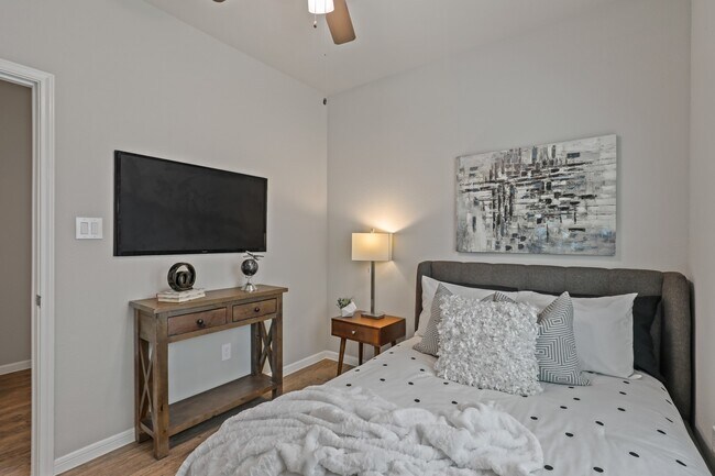 Building Photo - 13507 Axel Ln