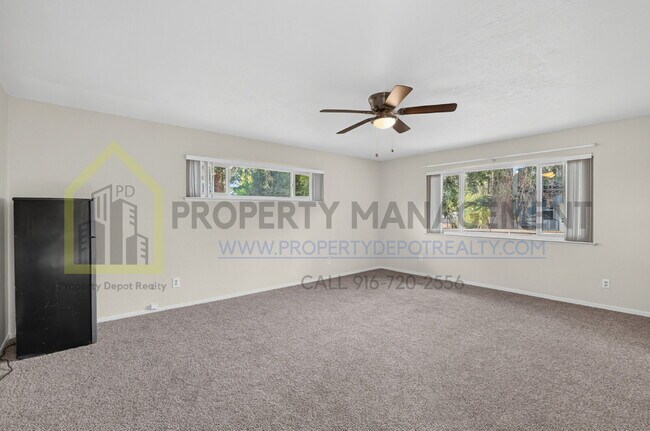 Building Photo - 9550 Colton Ave
