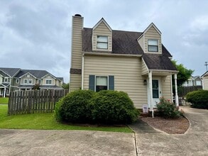 Building Photo - Two Story Hearthstone Cottage