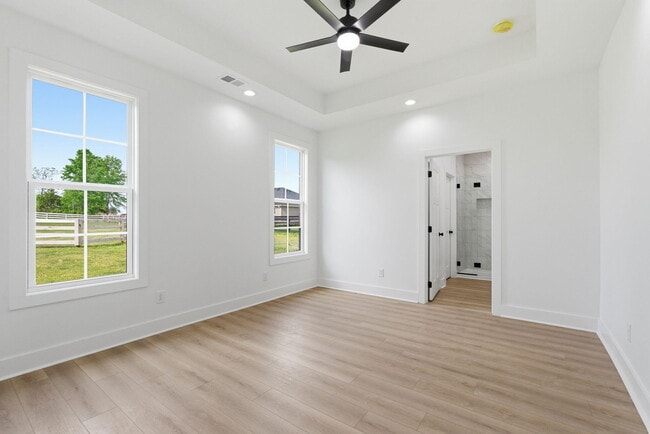 Building Photo - 406 Cheyenne Ct