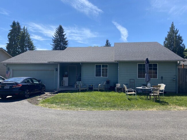 Primary Photo - 5509 NE 30th Ave
