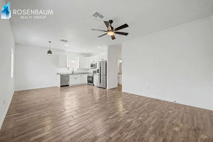 Building Photo - 2956 N Richey Blvd