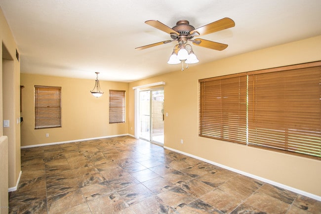 Building Photo - 17418 N 46th Pl