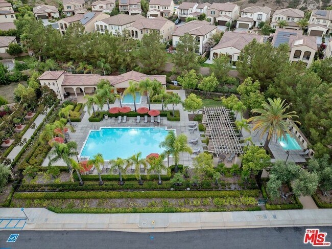 Building Photo - 11925 N Ricasoli Way