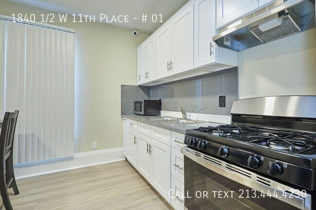 Building Photo - 1840 1/2 W 11th Place-# 01