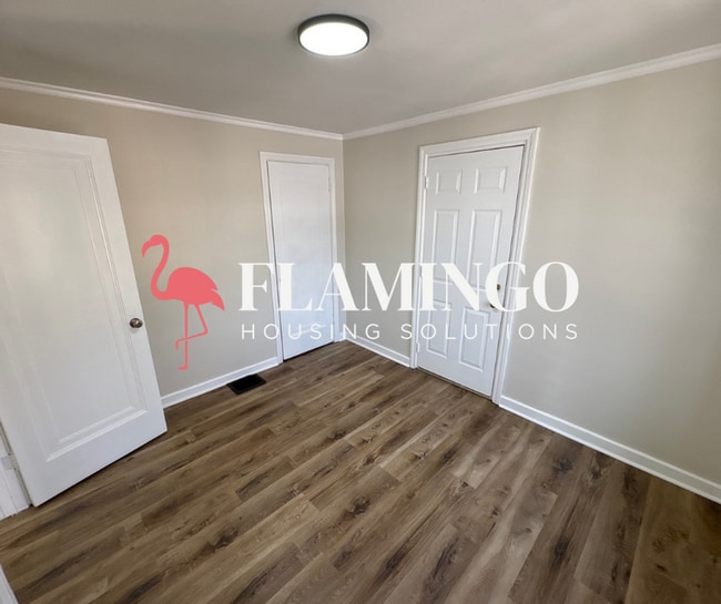 Building Photo - 451 Brookside Dr