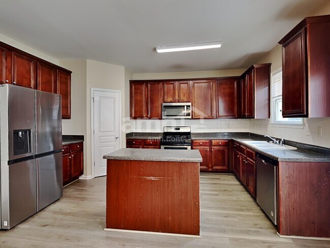 Building Photo - 4401 Quinton Hill Ct