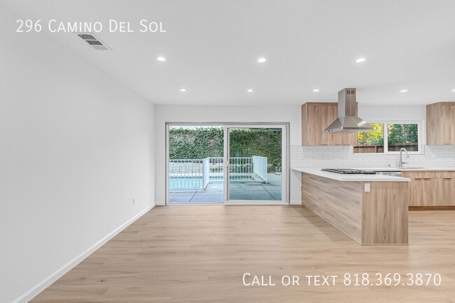 Building Photo - 296 Camino del Sol