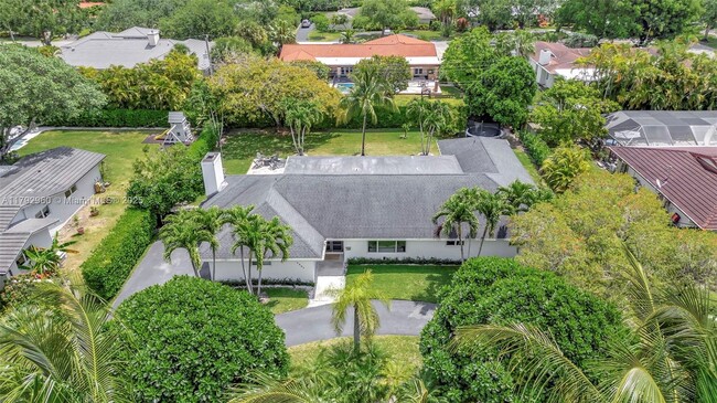 Building Photo - 12895 SW 75th Ave