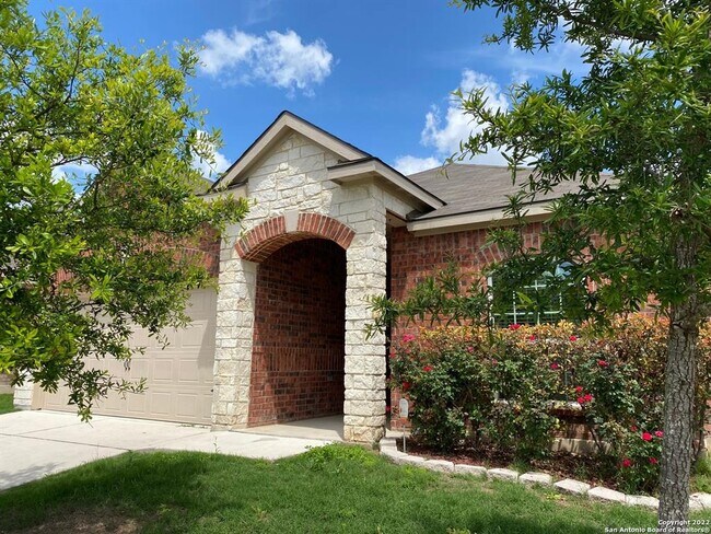 Building Photo - 7810 Creekshore Cove