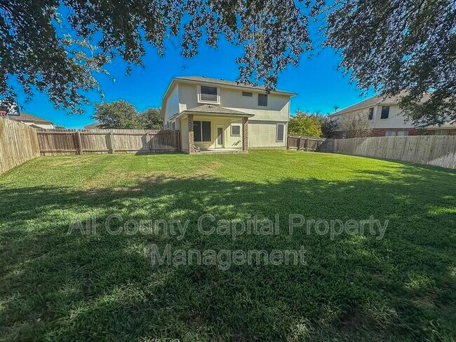 Building Photo - 320 Peanut Dr