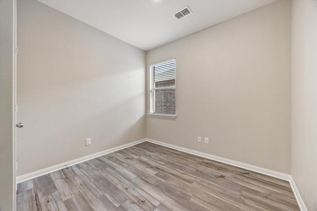 Building Photo - 228 Harvey St