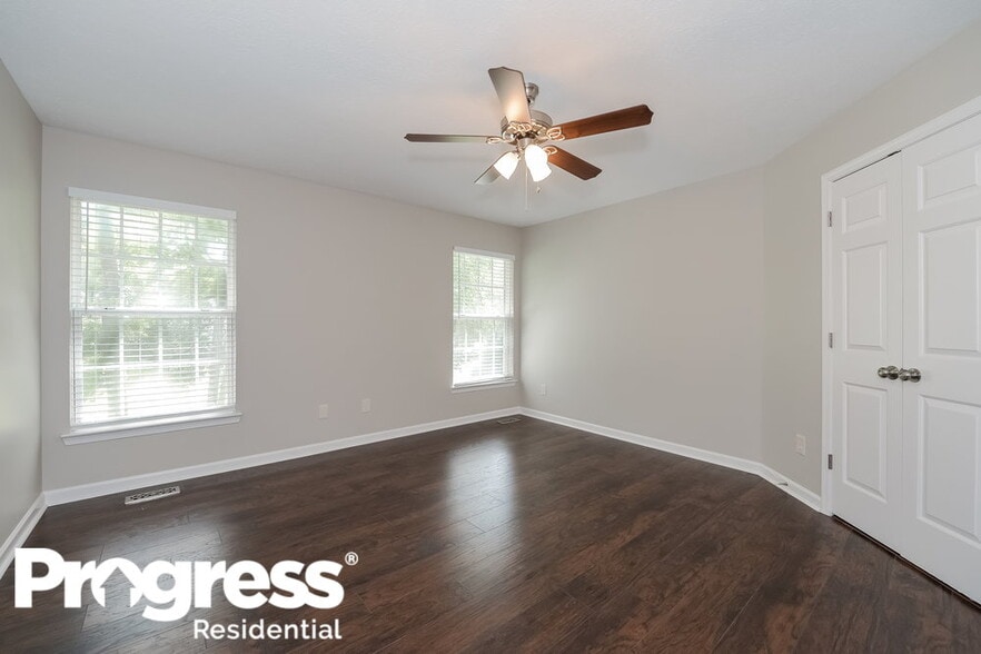 Building Photo - 529 Leslie Ann Ct