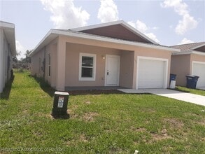 Building Photo - 1508 Las Villas Blvd