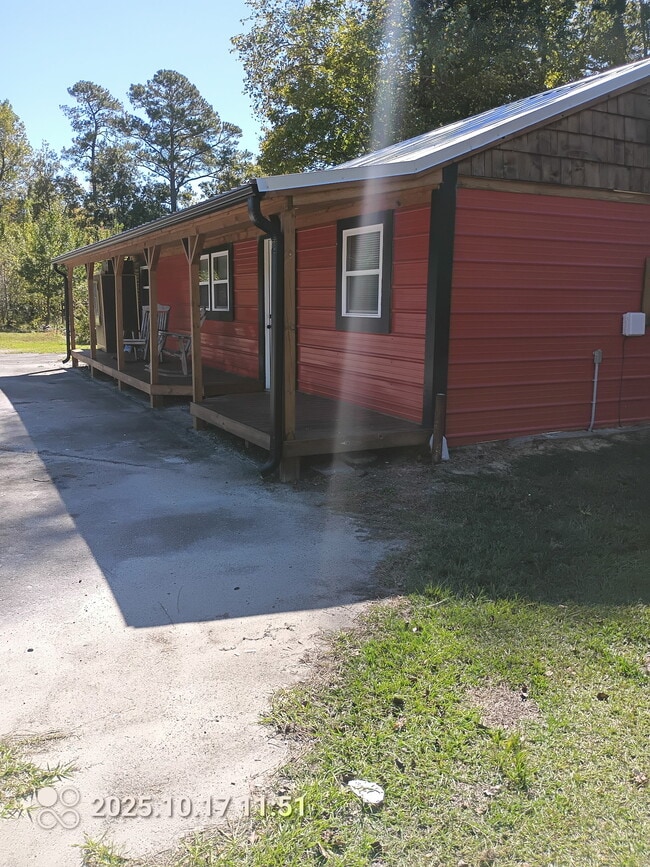 Primary Photo - 3881 NC-133