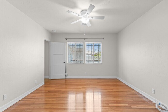 Building Photo - 3BR Home with Large Backyard Near SDSU