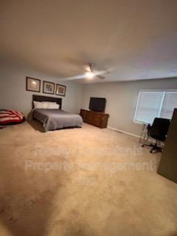 Building Photo - 2705 N Centennial St